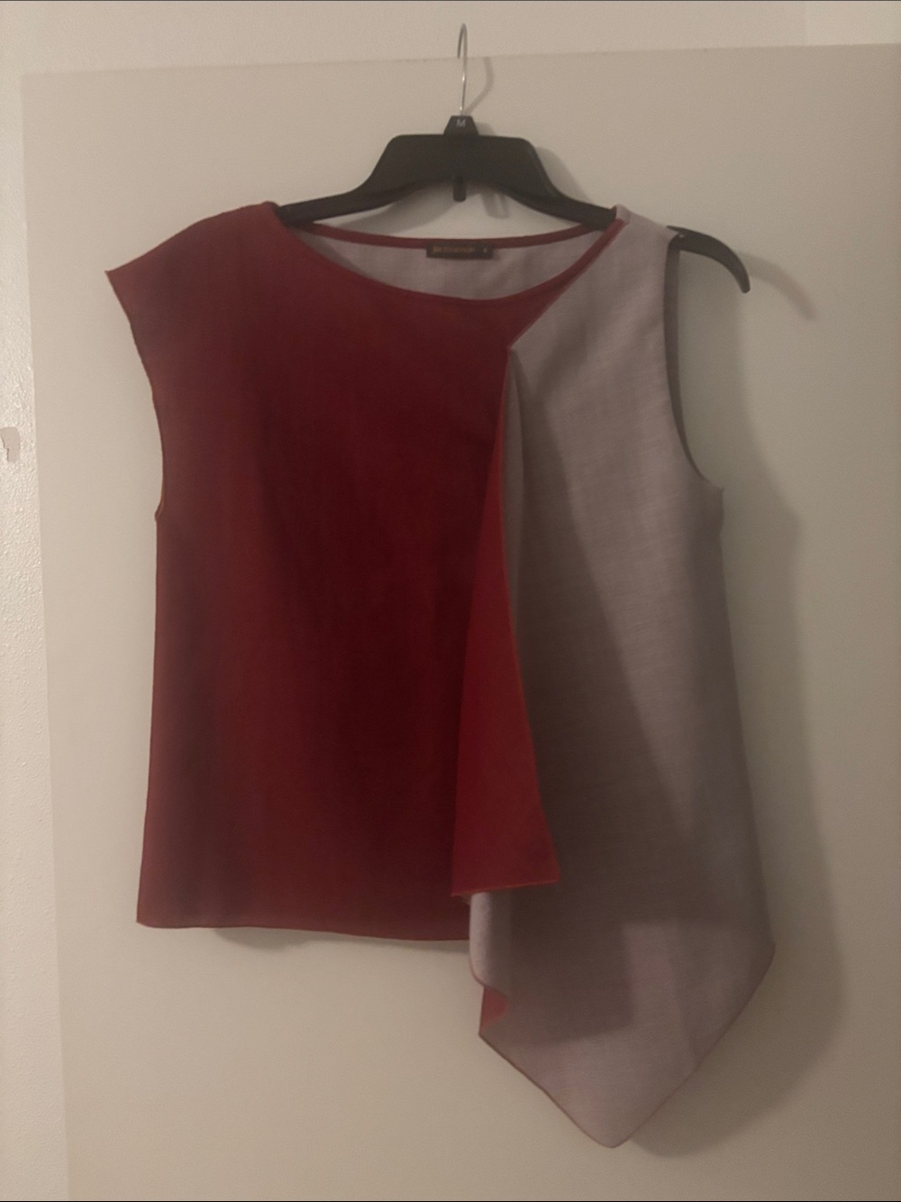 Sleeveless Two-Tone Red and Gray Asymmetrical Blouse